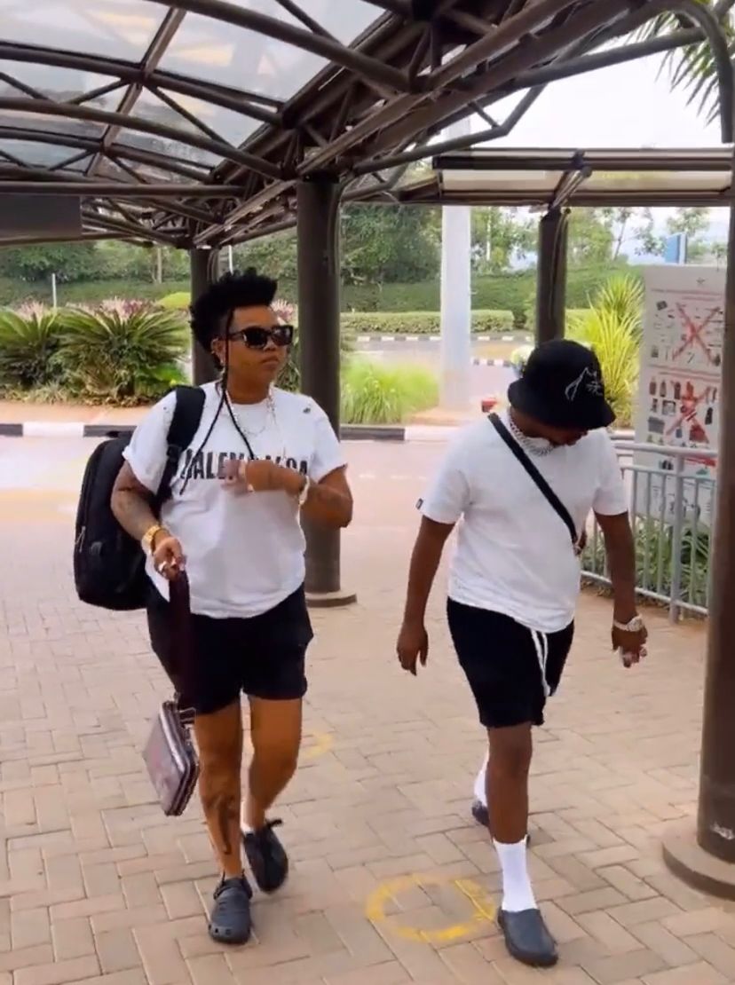 Dj Brianne na Kenny Sol berekeje i Burundi nk'abagiye mu kwezi kwa buki