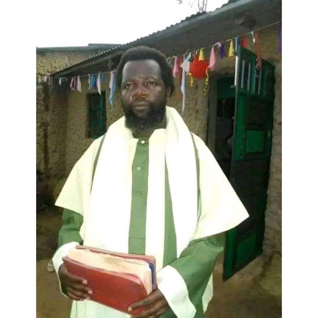 Eliyu Simiyu wiyita Yesu Kirisitu yatanze ikirego avuga ko bashaka ku mubamba