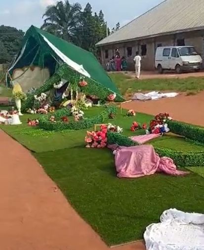 Ahari habereye ubukwe ibintu byari byasandagujwe