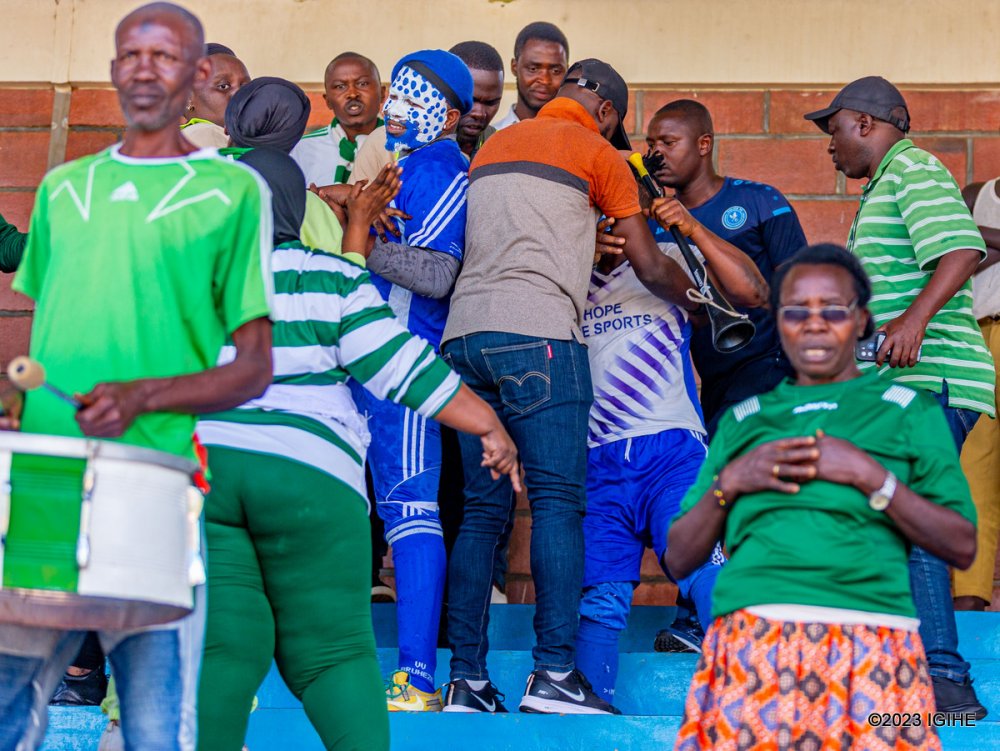 Abafana Ba Kiyovu Sports Bumvanye Imitsi N’aba Rayon Sports (Amafoto ...