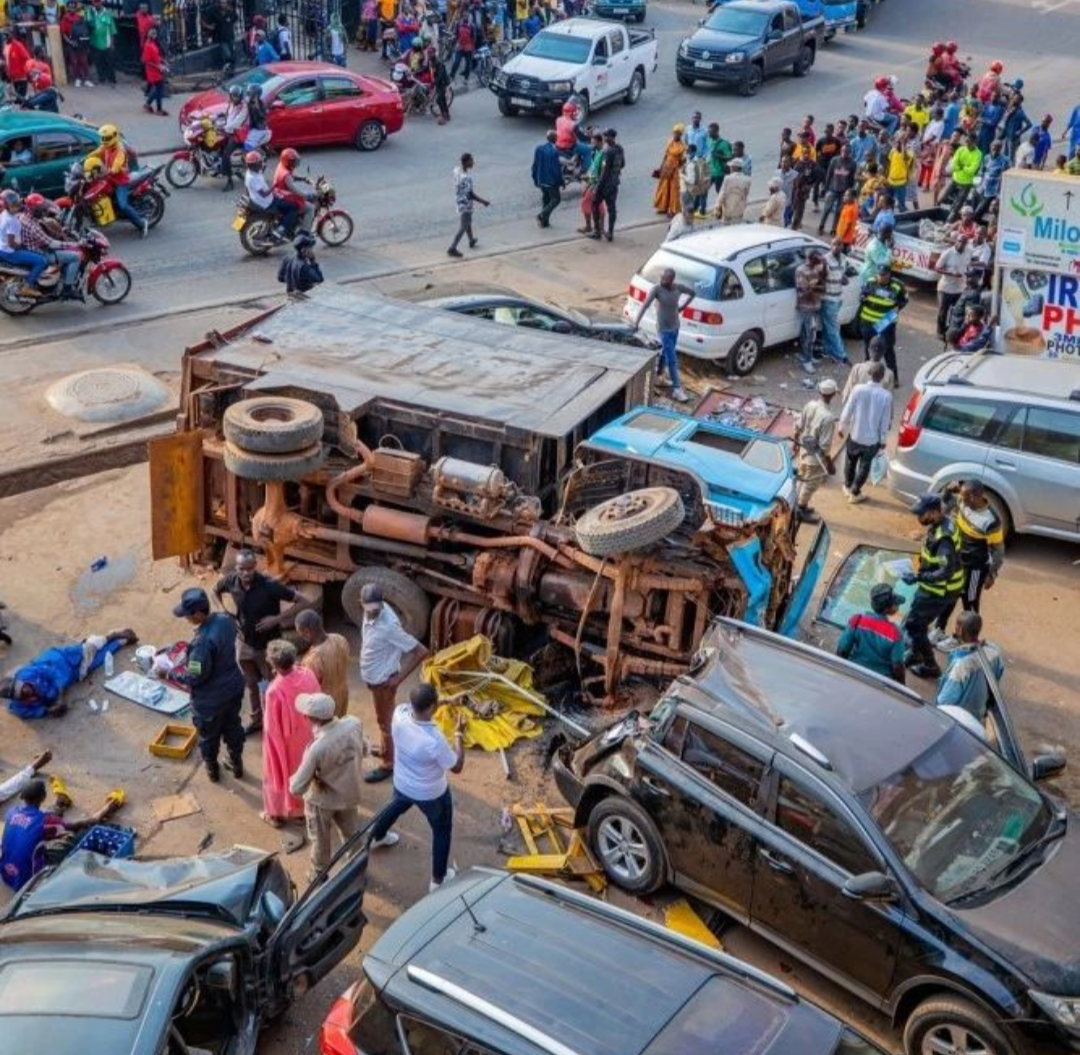 Kigali -Nyabugogo Habereye Impanuka Iteye Ubwoba Aho Imodoka Nini ...